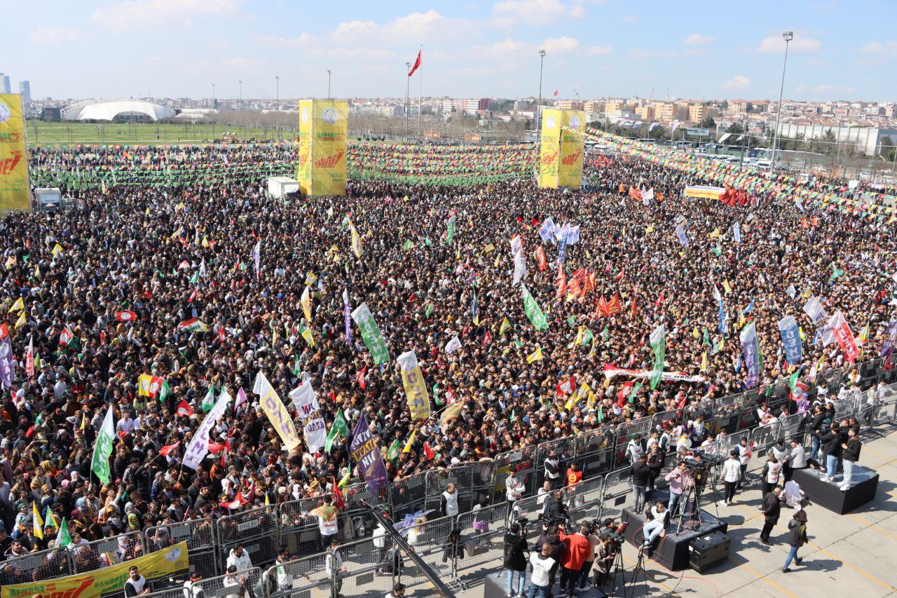 İstanbul'da Newroz sonrası gözaltılar: Gazeteciler de saldırıya uğradı